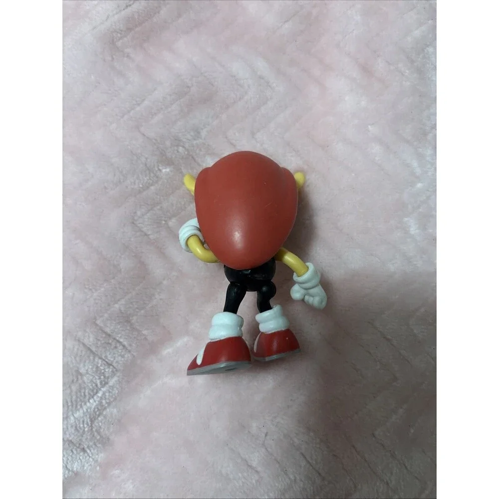 Sonic Mighty the Armadillo Jakks 3” Figure  Sega